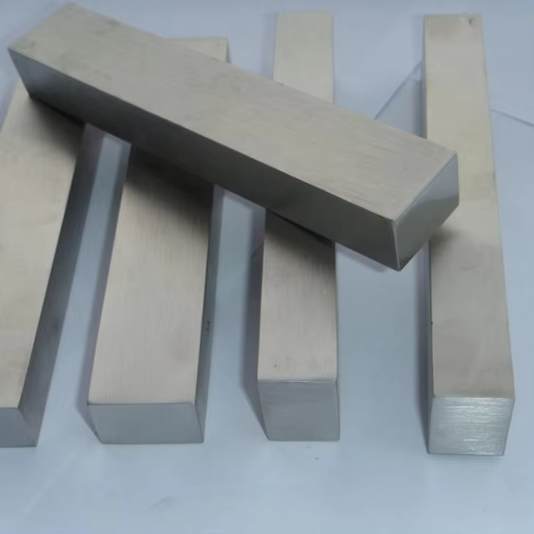 Stainless Steel Square Bar (10)